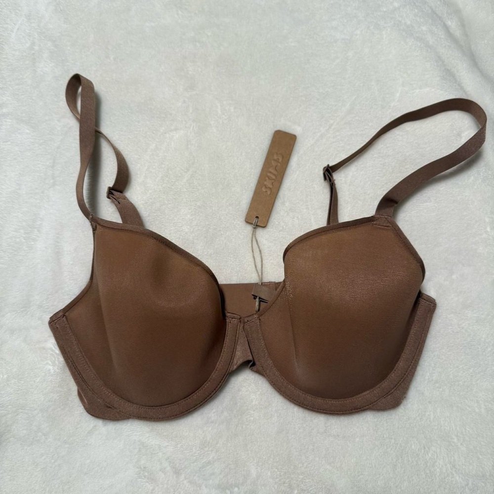 NWT Skims Sienna Weightless Demi Bra